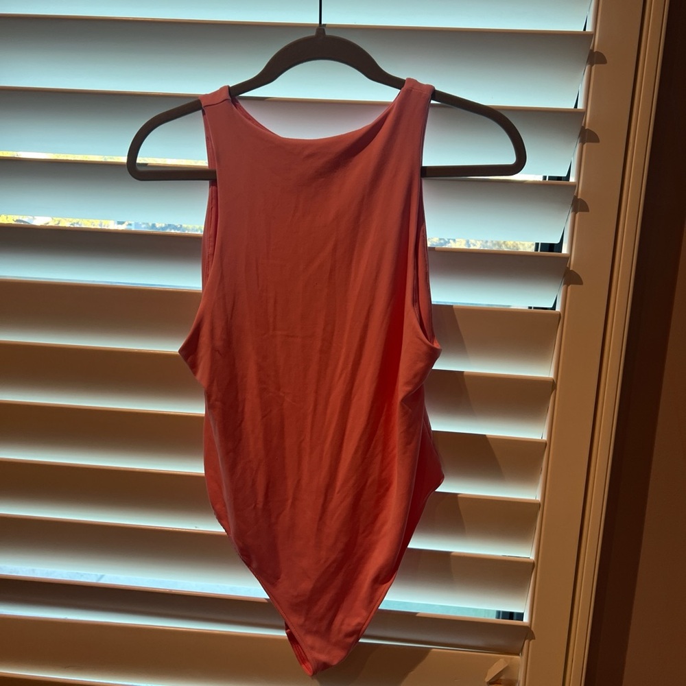 Women's Coral Sleeveless Top